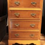 821 4027 CHEST OF DRAWERS